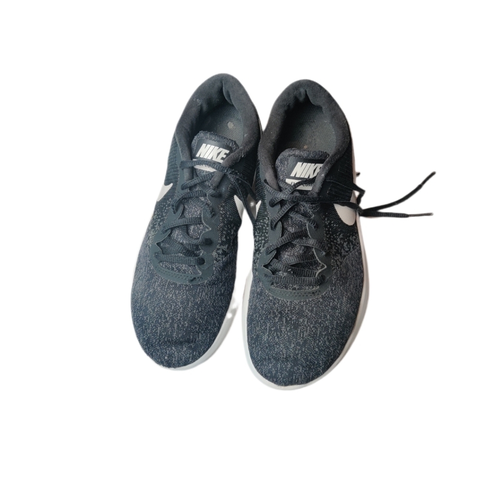 Nike Black and White Sneakers